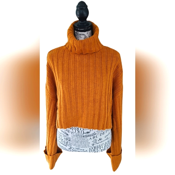NWOT! Cropped Ribbed Turtleneck Pumpkin Size XL - Picture 1 of 7